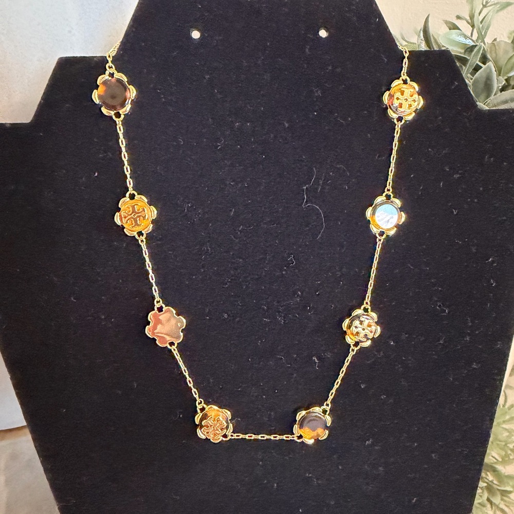 Tory Burch Elegant Gold and Amber
Necklace NWOT - Picture 3 of 3